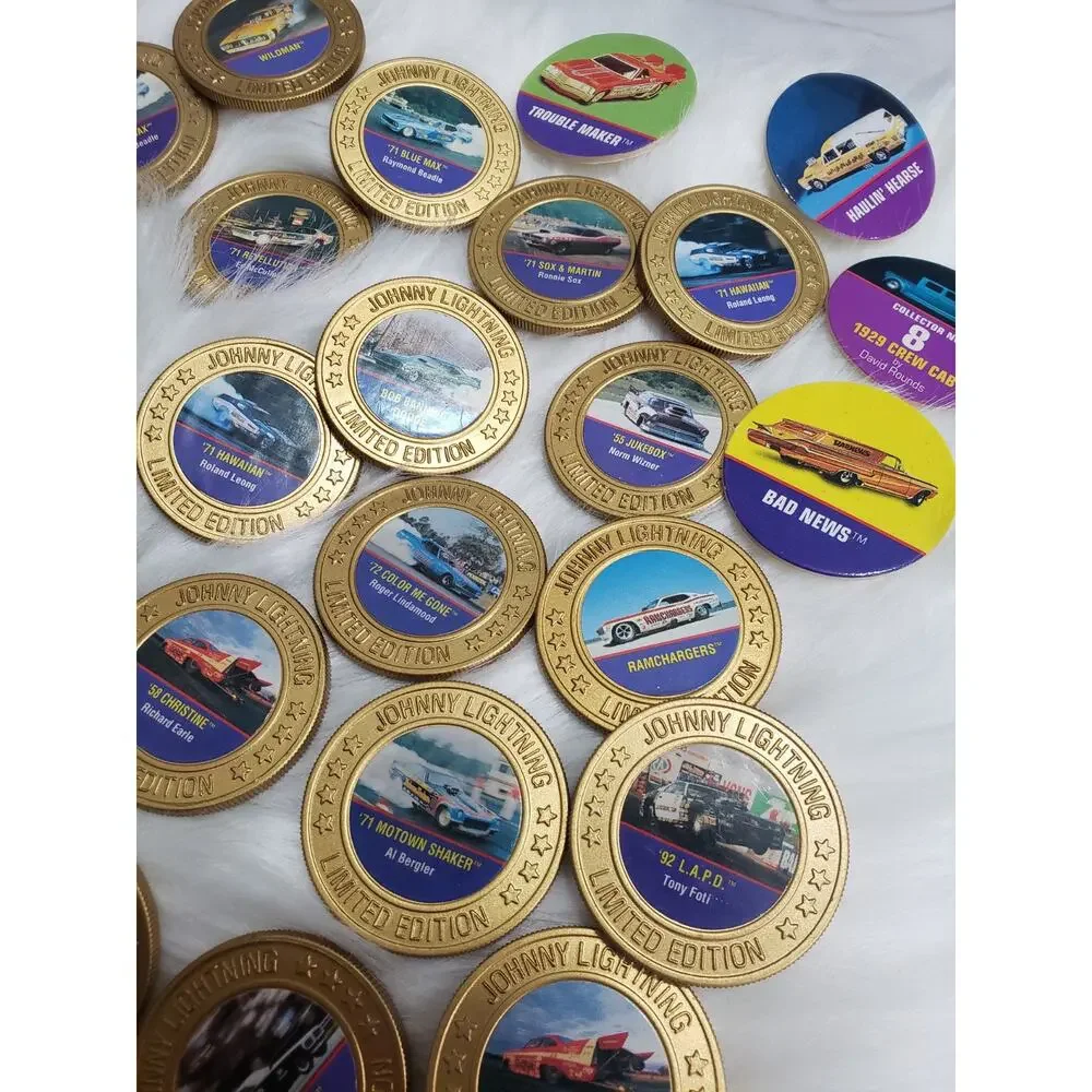 Lot 30+ JOHNNY LIGHTNING LIMITED EDITION‎ COLLECTOR COINS